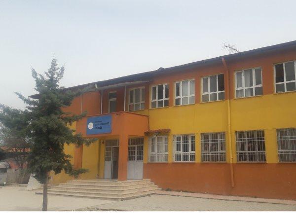 Nergisli Cumhuriyet İlkokulu Fotoğrafı